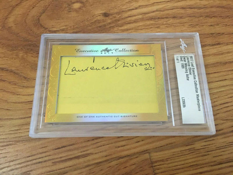 2017 Leaf Executive Collection cut signature card featuring an actor's autograph in a plastic case