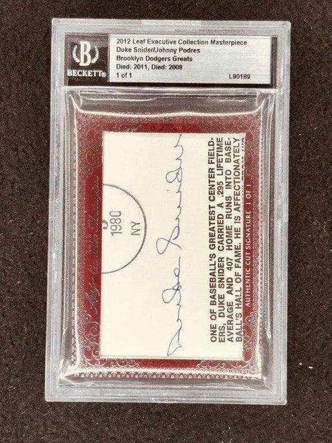 00ba15936a73eb81080f34d380065510 - AutographsForSale.com