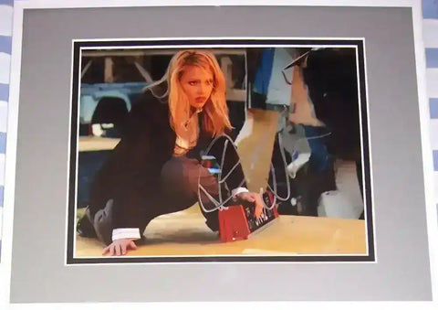 0296d3255fe41fd7d3097ae308d5341e - AutographsForSale.com