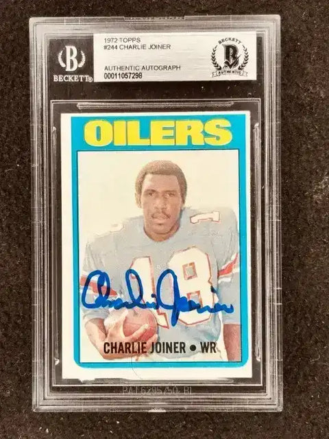 0307b688a53f23421645e1ea38f6d87a - AutographsForSale.com