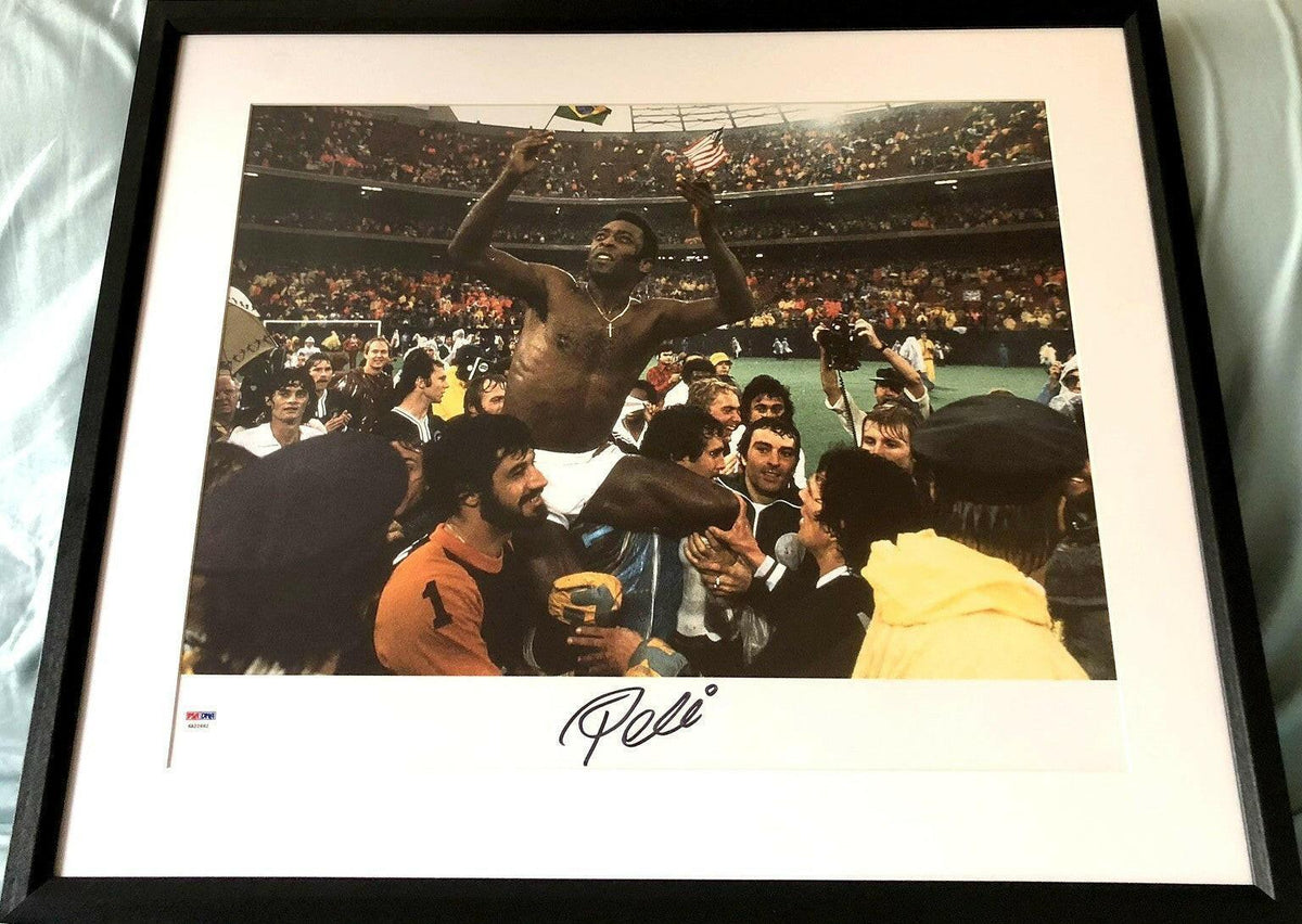 Pele autographed 1977 Last Game 16x20 poster size photo framed PSA/DNA - AutographsForSale.com