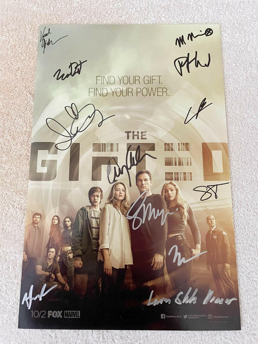 Gifted Cast autographed 2017 Comic-Con poster Amy Acker Jamie Chung Natalie Alyn Lind Stephen Moyer - AutographsForSale.com