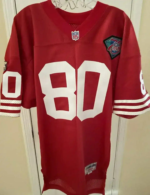 062eb0ecb4f4f05962b44f15cf107631 - AutographsForSale.com