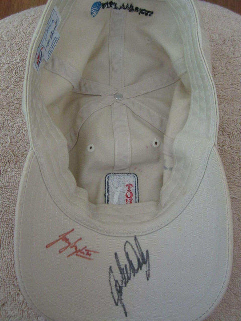 06e31da0cee919cd2f98ecf0f151ec7e - AutographsForSale.com