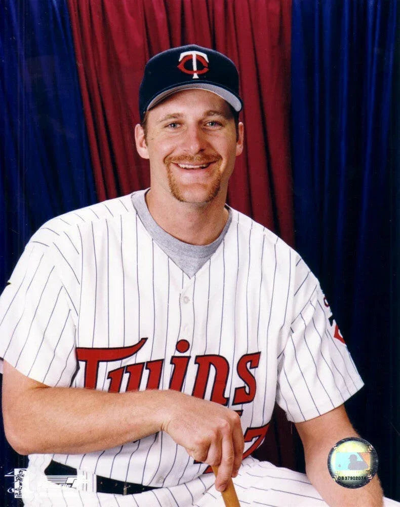 Corey Koskie set of 2 Minnesota Twins 8x10 photos - AutographsForSale.com