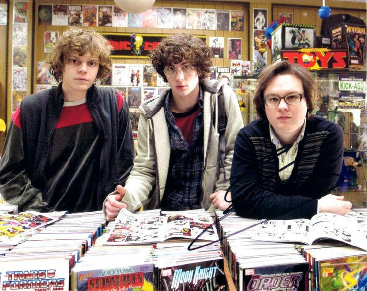 Clark Duke autographed Kick Ass 8x10 movie photo - AutographsForSale.com