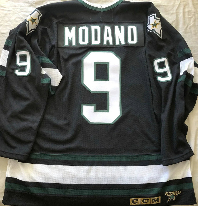 Mike Modano Dallas Stars authentic CCM black XL jersey NEW - AutographsForSale.com