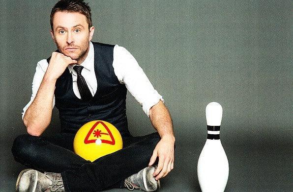 Chris Hardwick Nerdist Industries 2015 SDCC 4x6 photo card - AutographsForSale.com