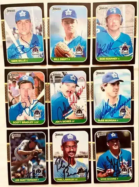 0c2e8da29b1b59c63e962b17d0d5bfe9 - AutographsForSale.com