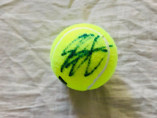 Samantha Stosur autographed Penn tennis ball - AutographsForSale.com