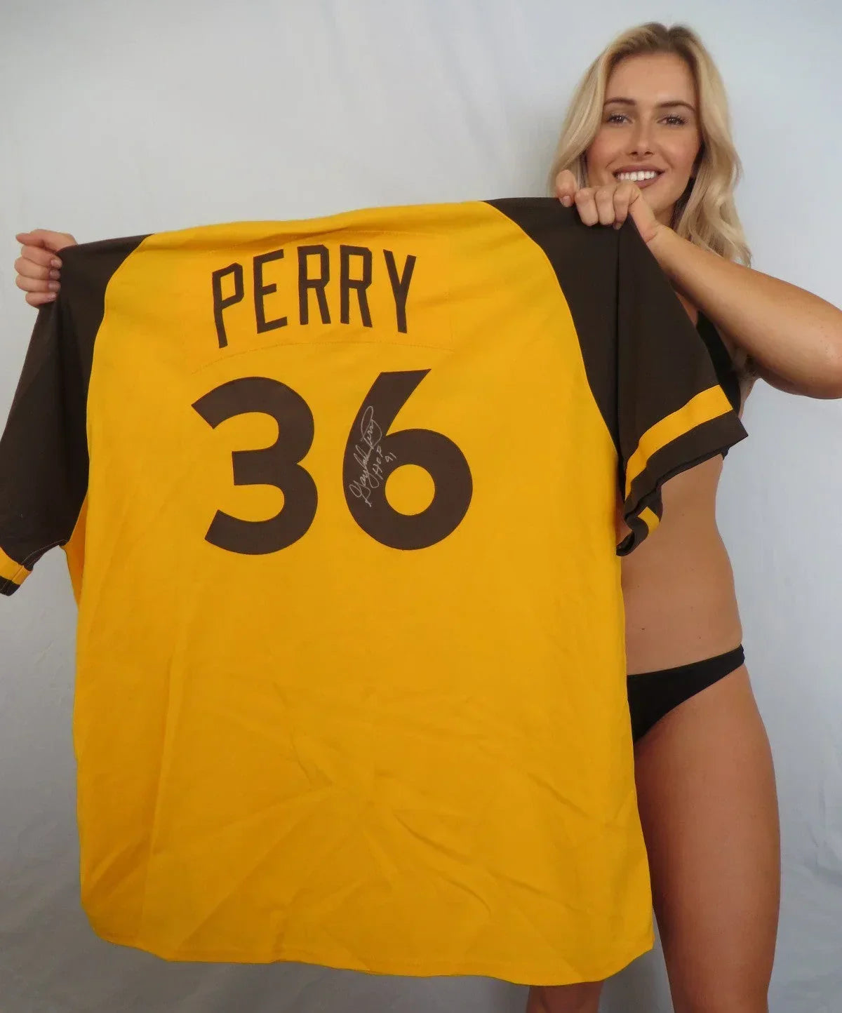 Gaylord Perry autographed San Diego Padres 1978 Mitchell and Ness jersey inscribed HOF 91 (JSA) - AutographsForSale.com