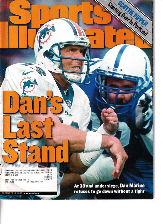 Dan Marino Miami Dolphins December 1999 Sports Illustrated magazine - AutographsForSale.com