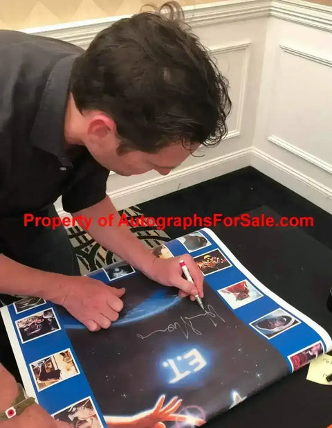 10c38b1ba86a0fa463a09bd8dcbf32f3_7baccf54-21d9-4cd7-bdd4-262dd5388ace - AutographsForSale.com