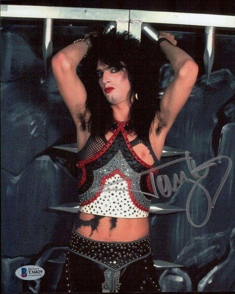 11f5f0429b326e7697ab09775d04347c - AutographsForSale.com