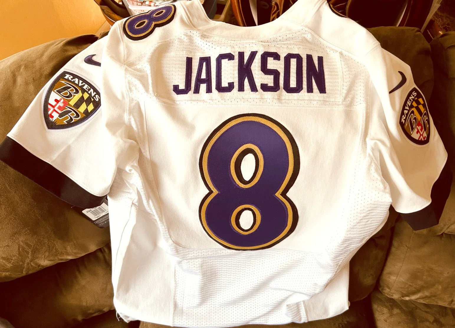Lamar Jackson Baltimore Ravens 2018 ROOKIE Nike Elite white game model jersey NEW - AutographsForSale.com