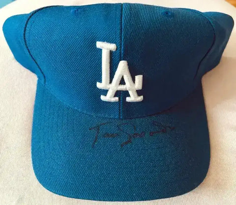 144a66930f608055982ed9d6a9ad68c0 - AutographsForSale.com