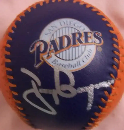 15c0eecb8b827bce2d1164ef045d6502 - AutographsForSale.com