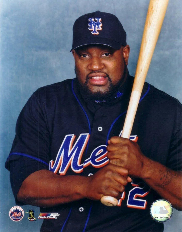 Mo Vaughn New York Mets 8x10 portrait photo - AutographsForSale.com