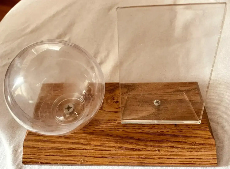 Baseball and baseball card display case with wood base - AutographsForSale.com