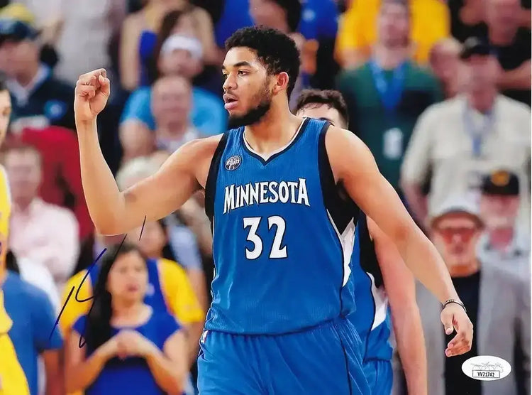 Karl-Anthony Towns autographed Minnesota Timberwolves 8x10 photo JSA - AutographsForSale.com