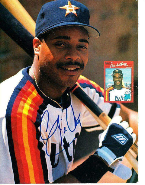 23de5601af408303c1db0c435888dc17 - AutographsForSale.com