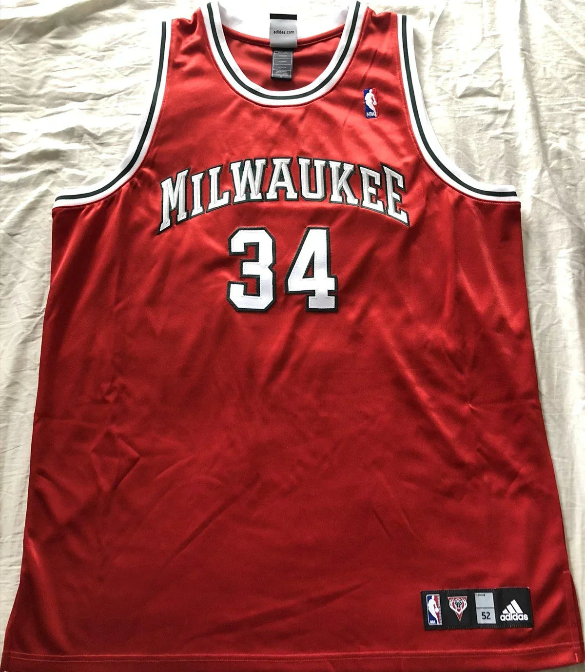 Giannis Antetokounmpo Milwaukee Bucks Adidas 2013-14 ROOKIE red game model jersey NEW - AutographsForSale.com