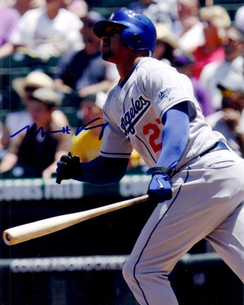 Matt Kemp autographed Los Angeles Dodgers 8x10 photo - AutographsForSale.com