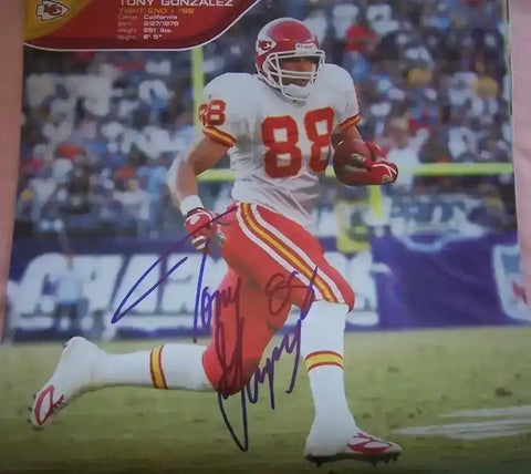 294ac29c2da8f2c307c900c0587232ec - AutographsForSale.com