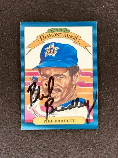 2957806929031437b607d24d4bf497c0 - AutographsForSale.com