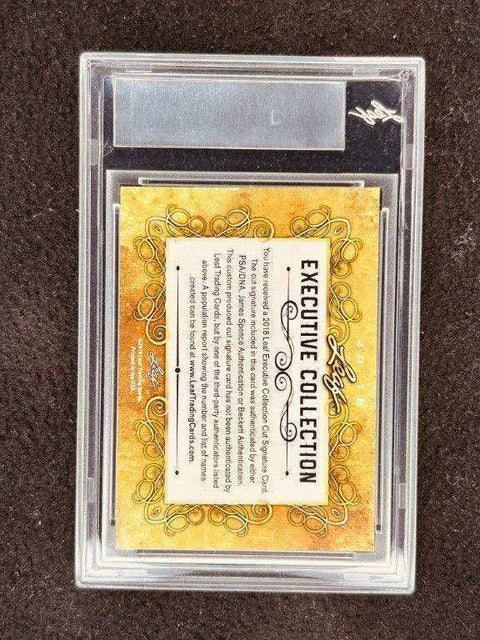 2c271b652d95f018d3ed706cb18e6ad8 - AutographsForSale.com