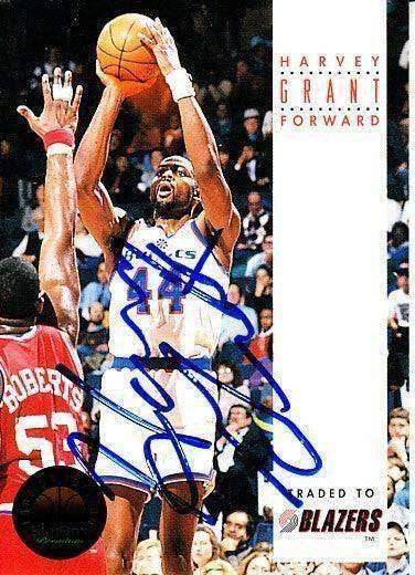 2c8b7c7718bafb78751f42635adc0b76 - AutographsForSale.com