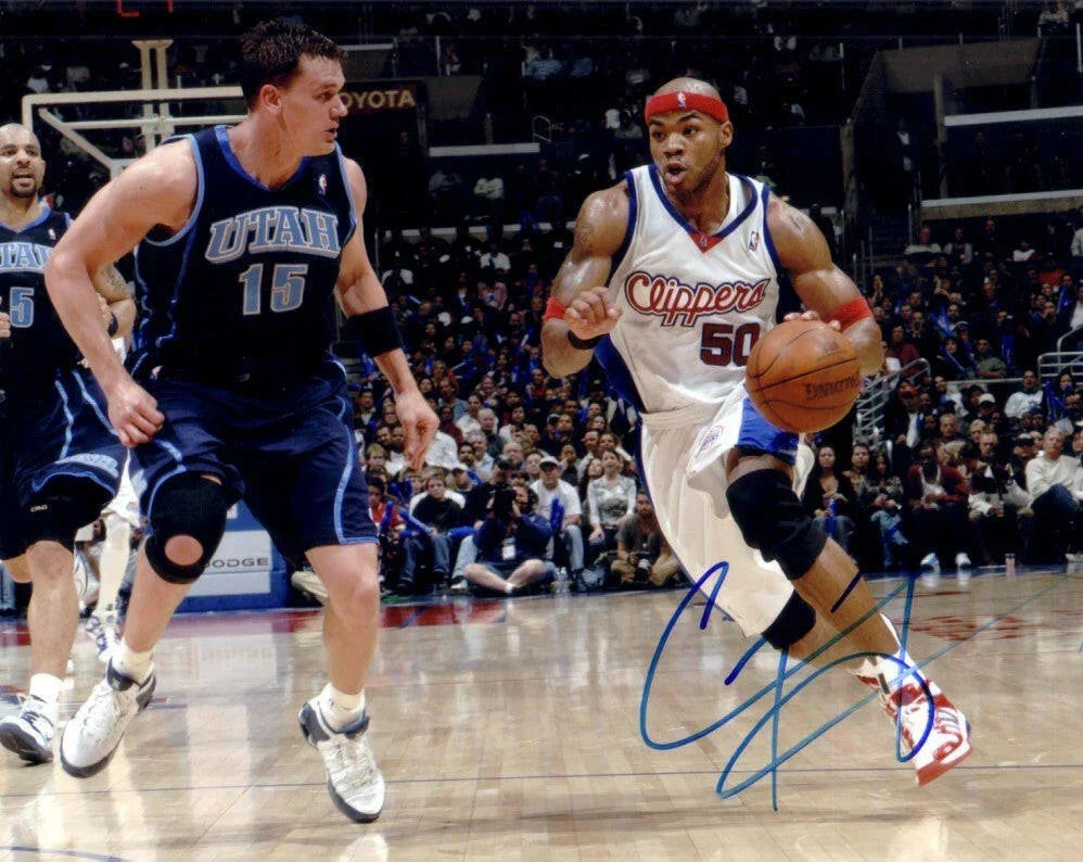 Corey Maggette autographed Los Angeles Clippers 8x10 photo - AutographsForSale.com
