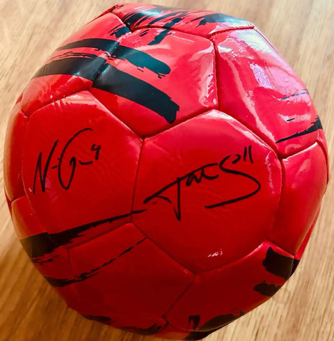 2ef2735674d442e0ba0074f9d3a74172 - AutographsForSale.com