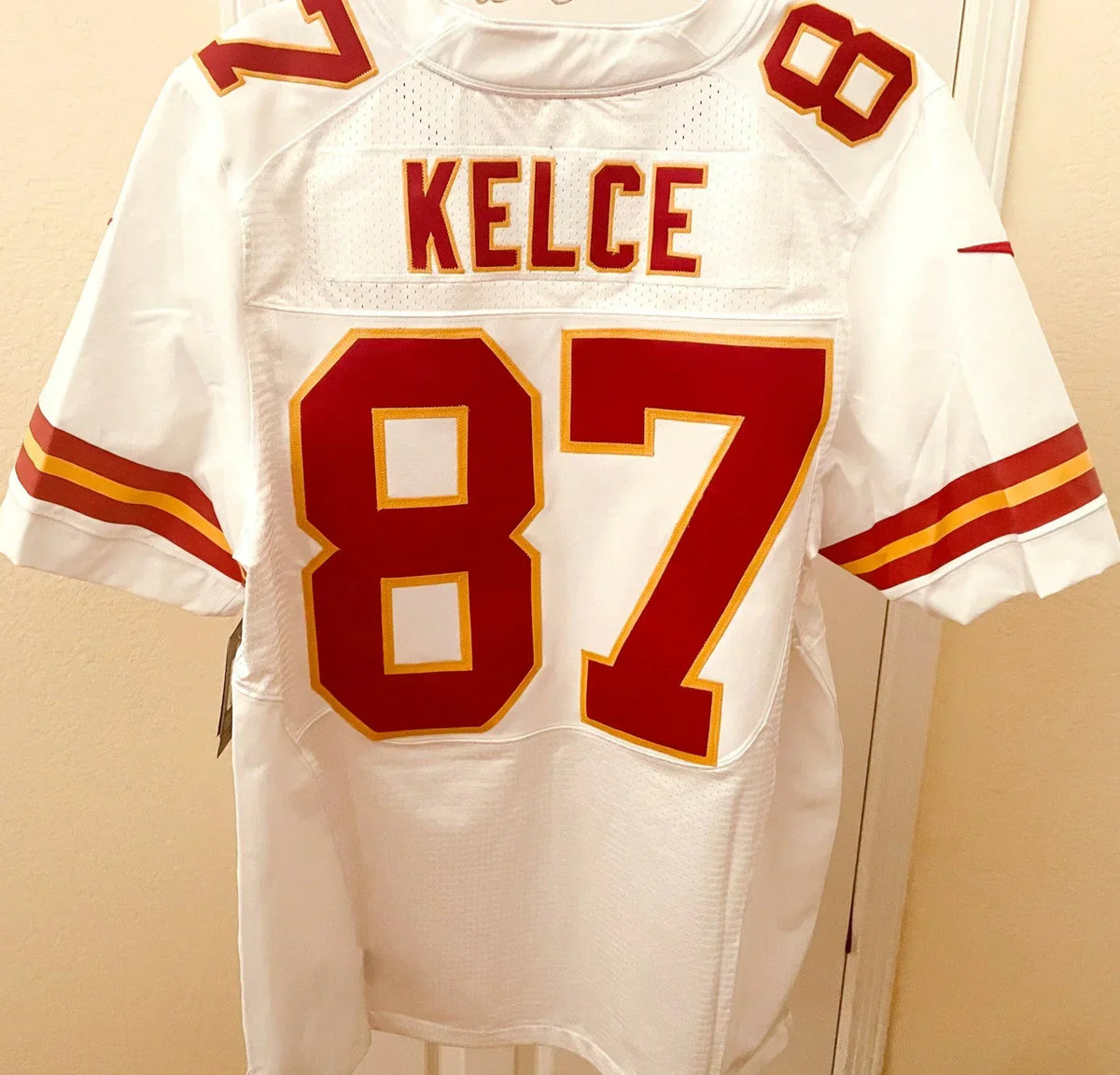 Travis Kelce Kansas City Chiefs Nike Elite game model jersey - AutographsForSale.com