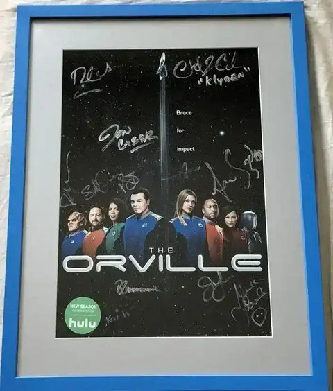 2fe6cad4ccd6dae036af882775fe9265 - AutographsForSale.com