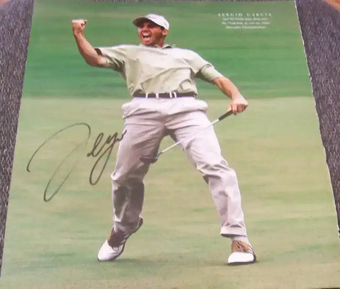 36be2dd6a3f72ca1db1fac37b2787566 - AutographsForSale.com
