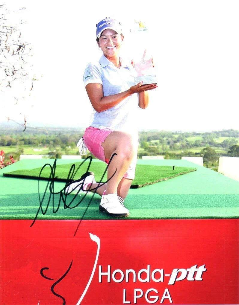 Ai Miyazato autographed 2010 Honda LPGA Thailand 8x10 photo - AutographsForSale.com