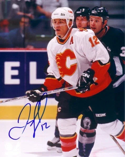 Jarome Iginla autographed Calgary Flames 8x10 photo - AutographsForSale.com