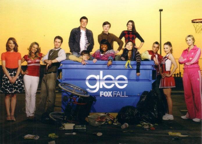 Glee cast 2009 Comic-Con Fox 5x7 promo photo card - AutographsForSale.com