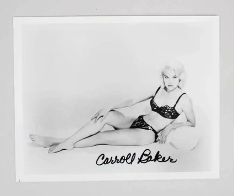 44438bdd5a08322cd2a28fadfadf0e96 - AutographsForSale.com