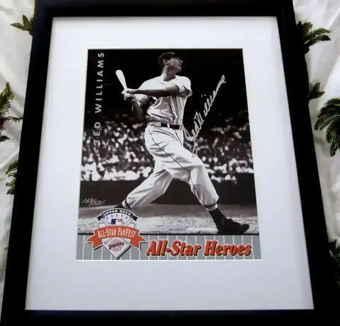 46884ad7ef0816a0ba6adf0f4a0b7082 - AutographsForSale.com