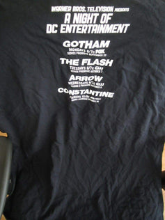 Arrow Constantine Flash Gotham DC 2014 SDCC T Shirt - AutographsForSale.com