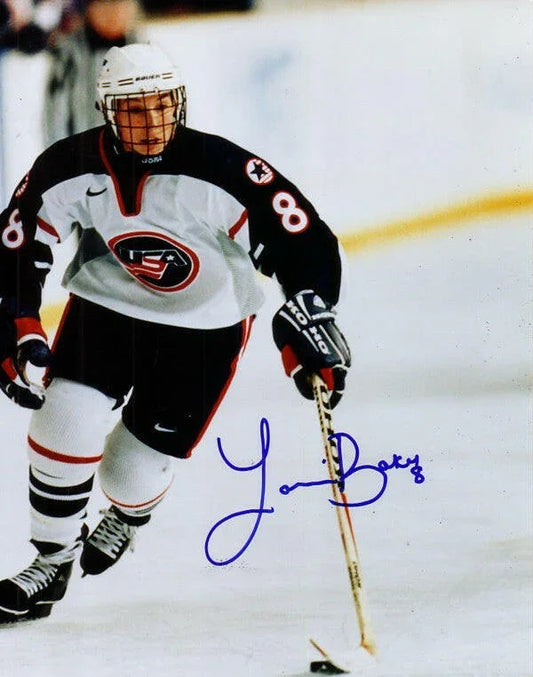 Laurie Baker signed 1998 US Women’s hockey team 8x10 photo - AutographsForSale.com
