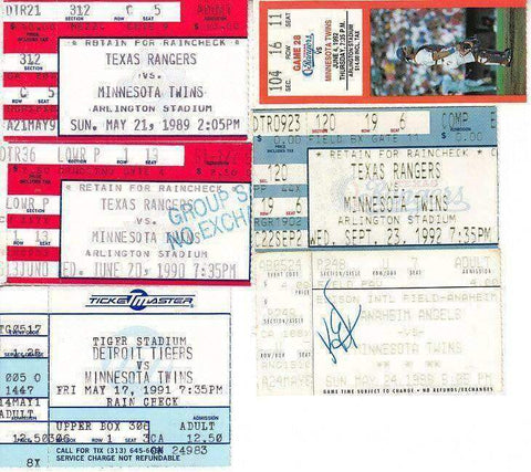 4d25b57aaa8d044cbe5d83030c2706db - AutographsForSale.com