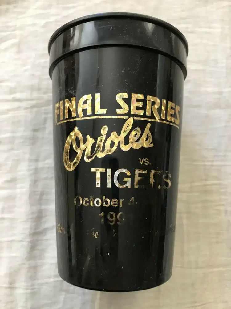 Orioles 1991 Memorial Stadium Final Series plastic Commemorative Cup - AutographsForSale.com