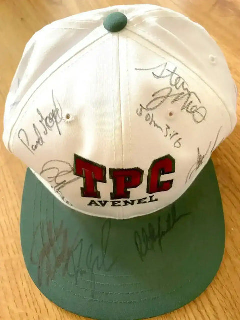 56c47eeaa50db9e9434cd2be4632695c - AutographsForSale.com
