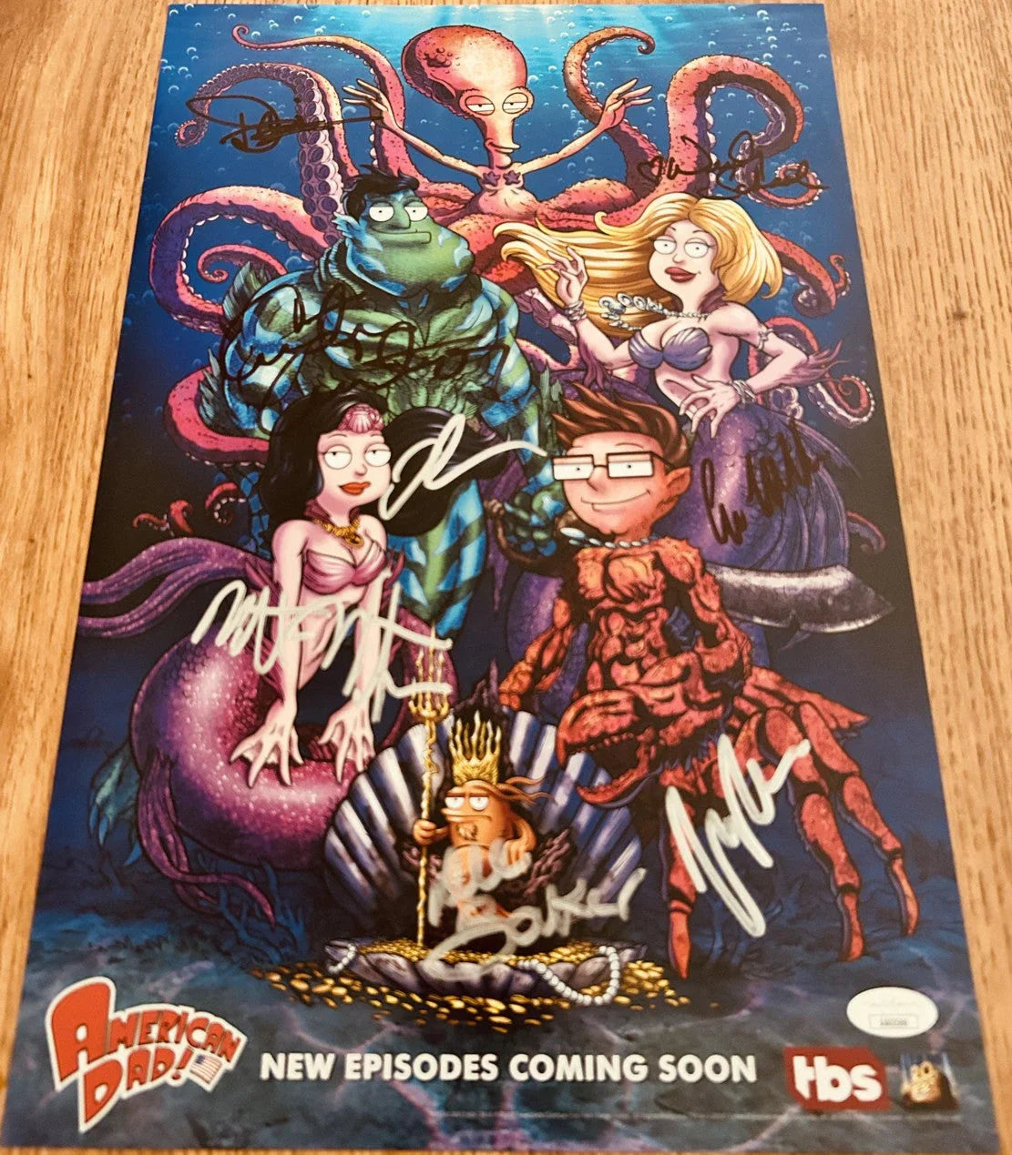 American Dad cast autographed 2018 SDCC poster Curtis Armstrong Dee Bradley Baker Wendy Schaal JSA - AutographsForSale.com
