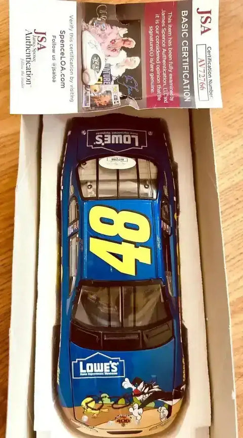 59441fc34995df9f6c481f0e77661877 - AutographsForSale.com