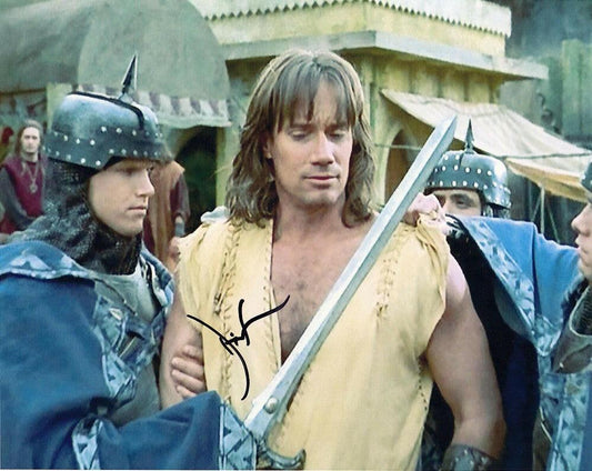 Kevin Sorbo autographed Hercules 8x10 photo - AutographsForSale.com