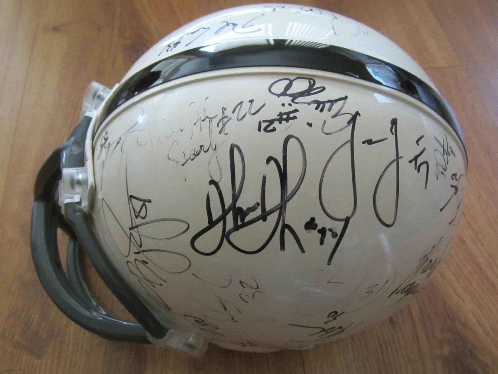 1999 NFL Players signed full size helmet Tiki Barber Tim Brown Marshall Faulk Thurman Thomas Herschel Walker - AutographsForSale.com